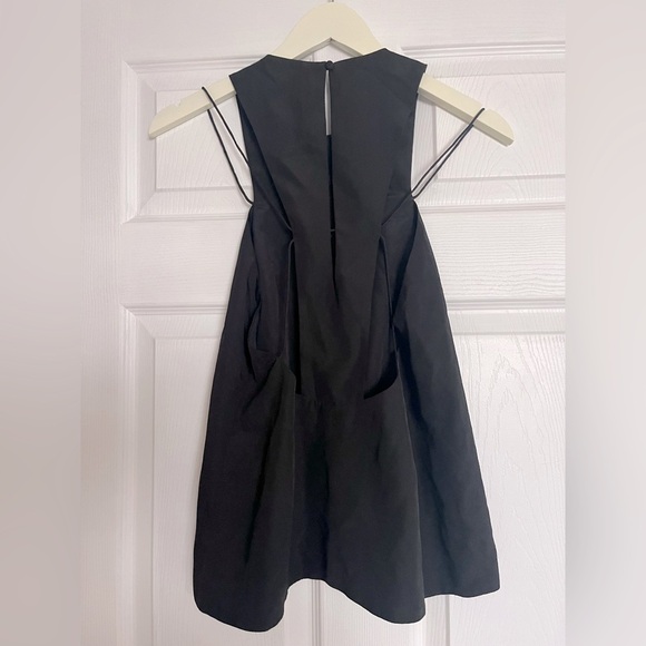 Black Sleeveless top - Picture 5 of 7